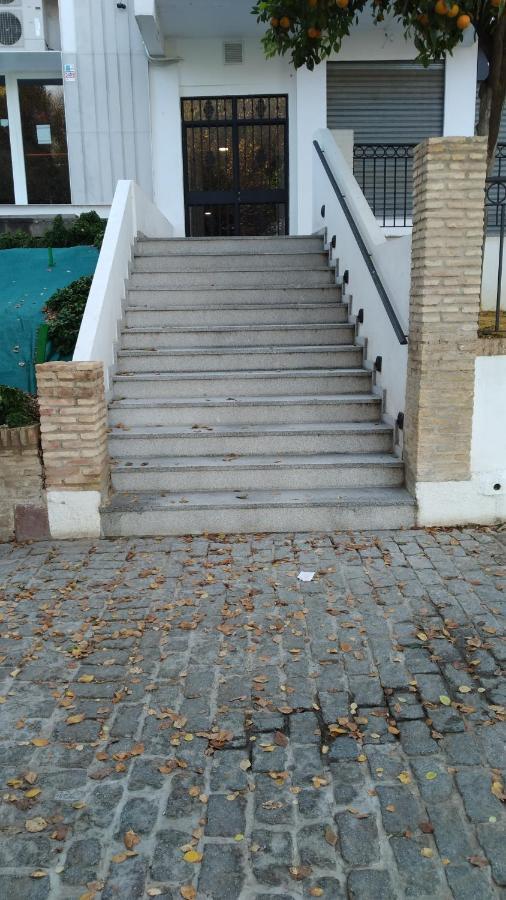 Apartamento Con Vistas Al Rio Guadalquivir En Triana, Sevilla Dış mekan fotoğraf